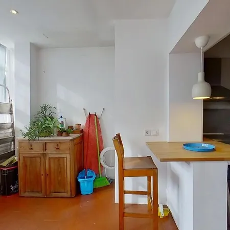 Sunny & Bright Duplex By Vacationy Apartment *